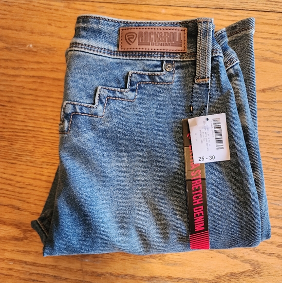 NWT Rock&Roll Cowgirl Mid Rise Bootcut Jeans - Picture 2 of 9